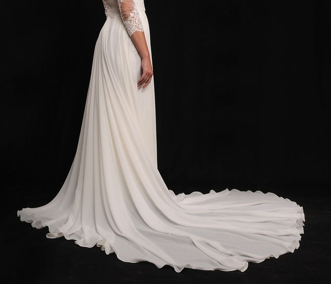 Jupe de mariee en mousseline fluide avec traine longue LILIYA ATELIER #641