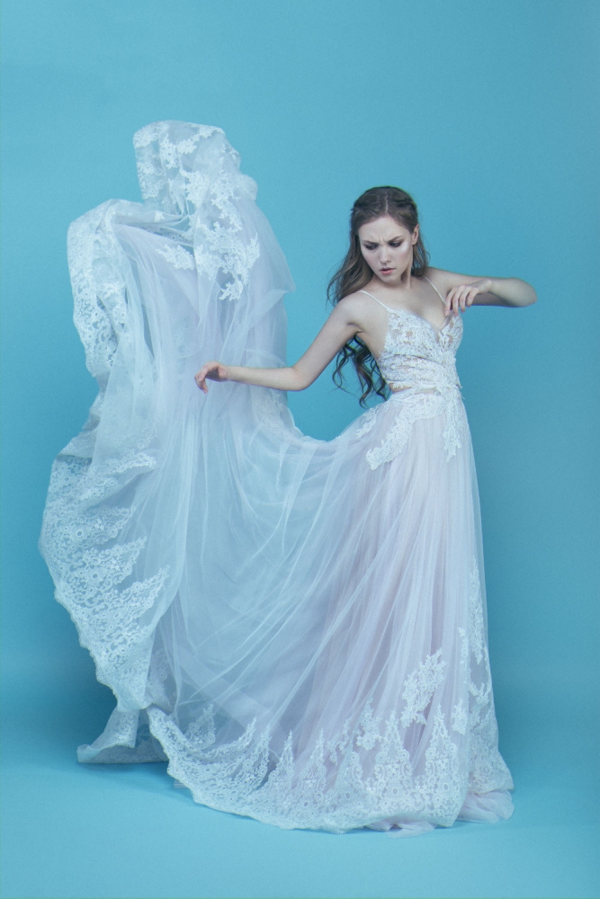 Robe de mariee et de soiree par LILIYA Atelier #58